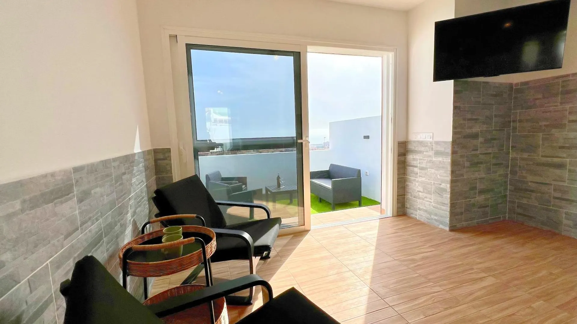 Апартаменты Bungalow Mit Meerblick Und Gemeinschaftspool Калета-де-Фусте