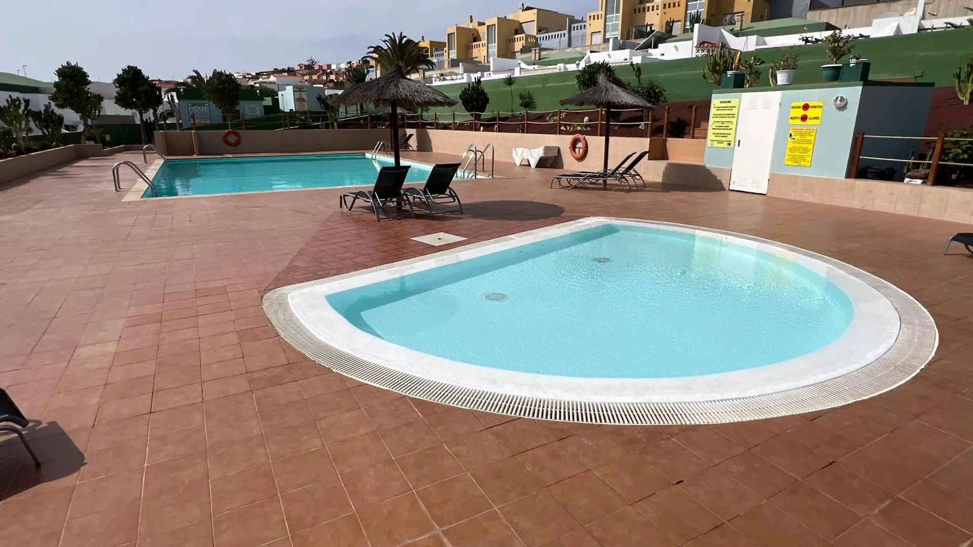 Апартаменты Bungalow Mit Meerblick Und Gemeinschaftspool Калета-де-Фусте